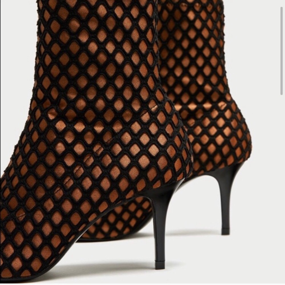 Zara “socks/mesh” boots - Picture 4 of 6